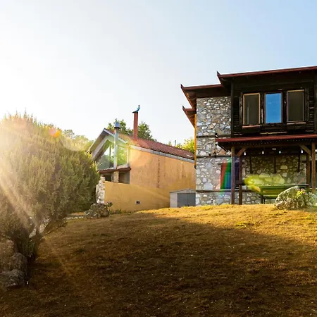 Kleio * Elatochórion